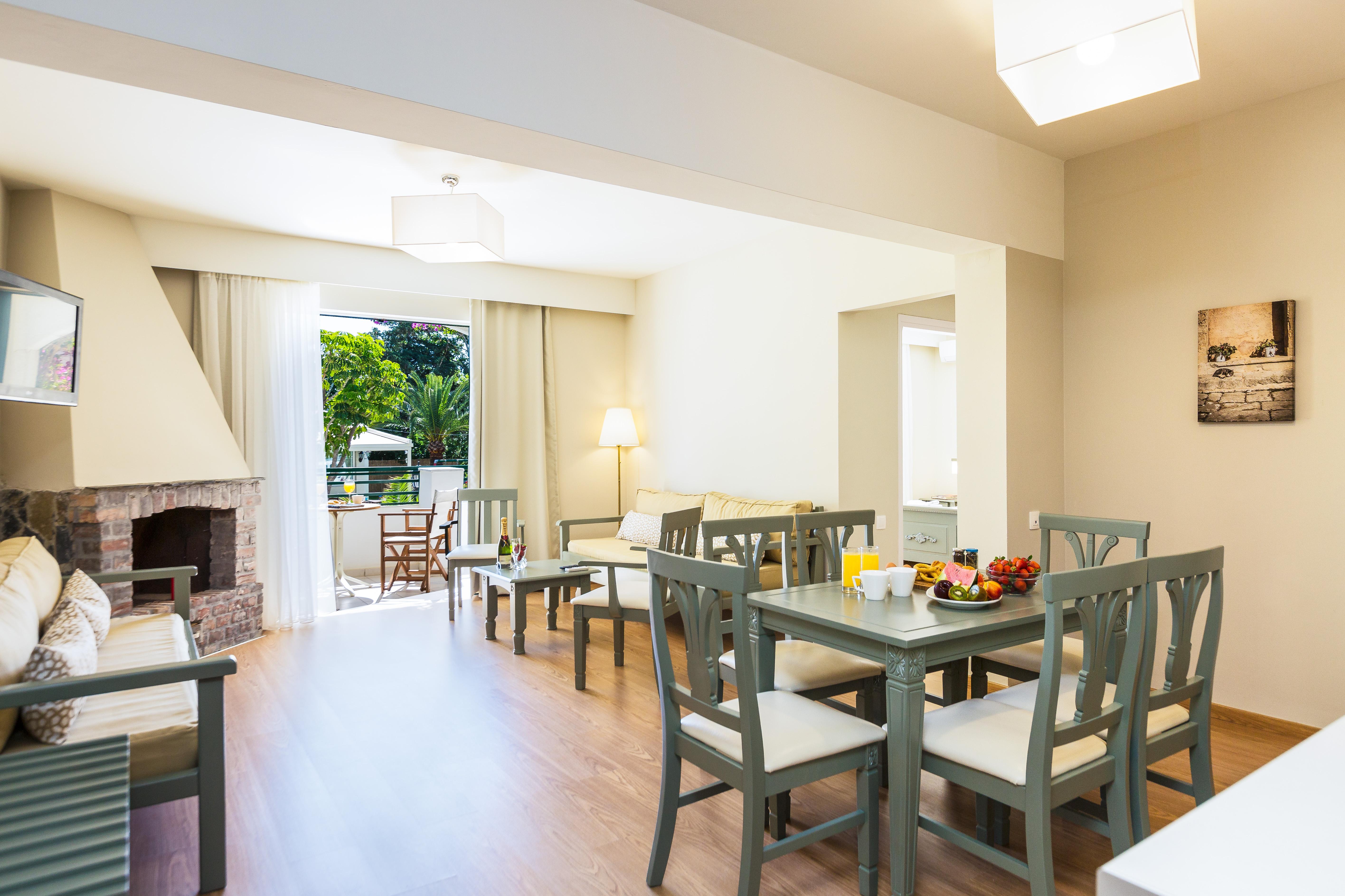 Trefon Hotel Apartments And Family Suites Platanes  Exteriör bild
