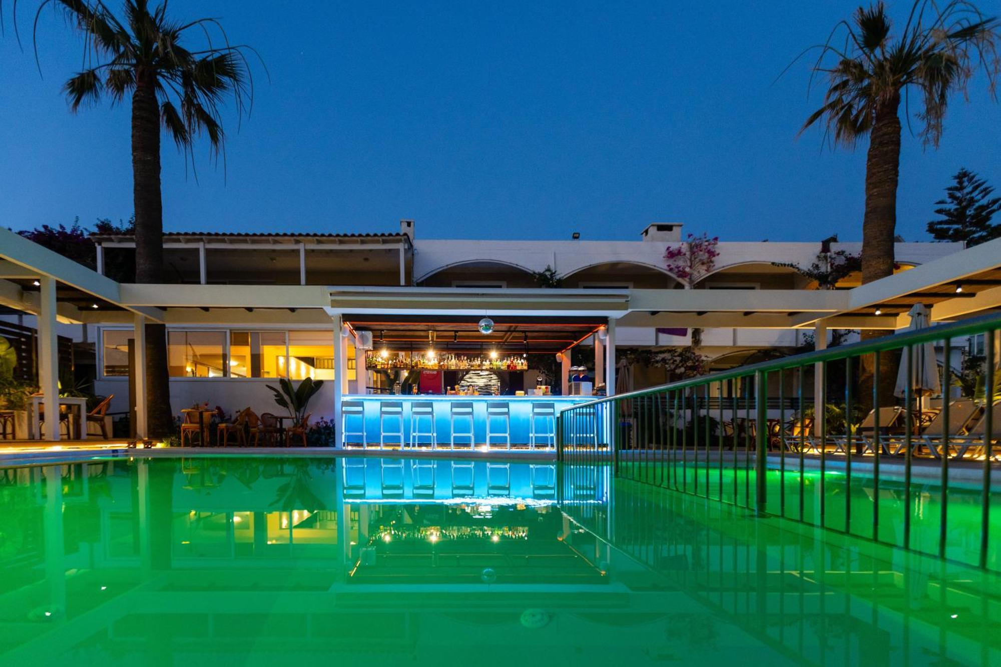 Trefon Hotel Apartments And Family Suites Platanes  Exteriör bild