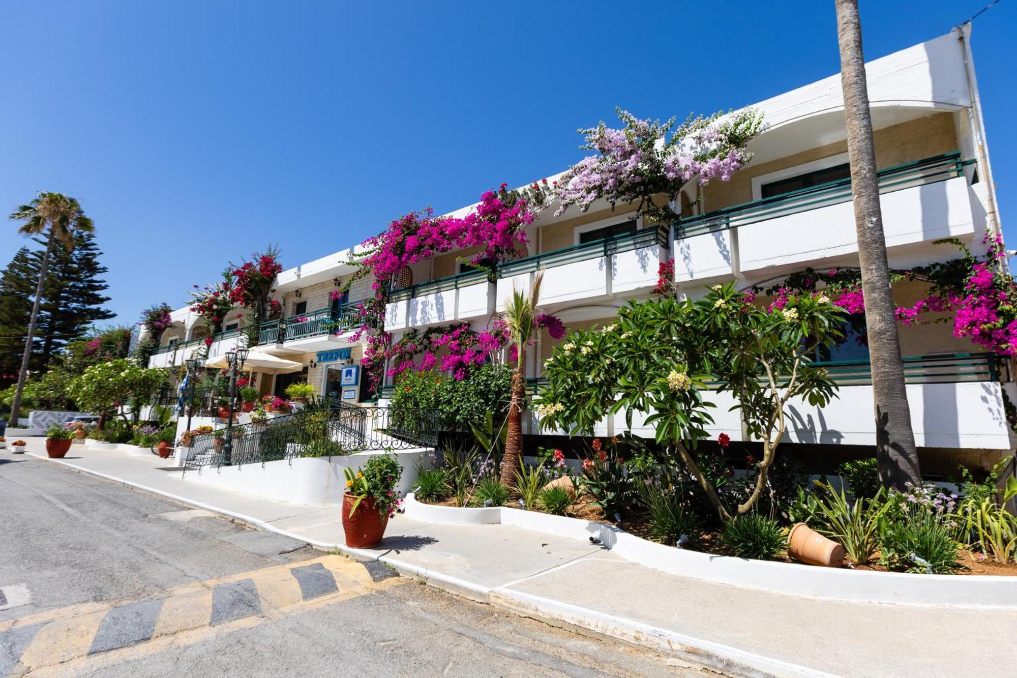 Trefon Hotel Apartments And Family Suites Platanes  Exteriör bild