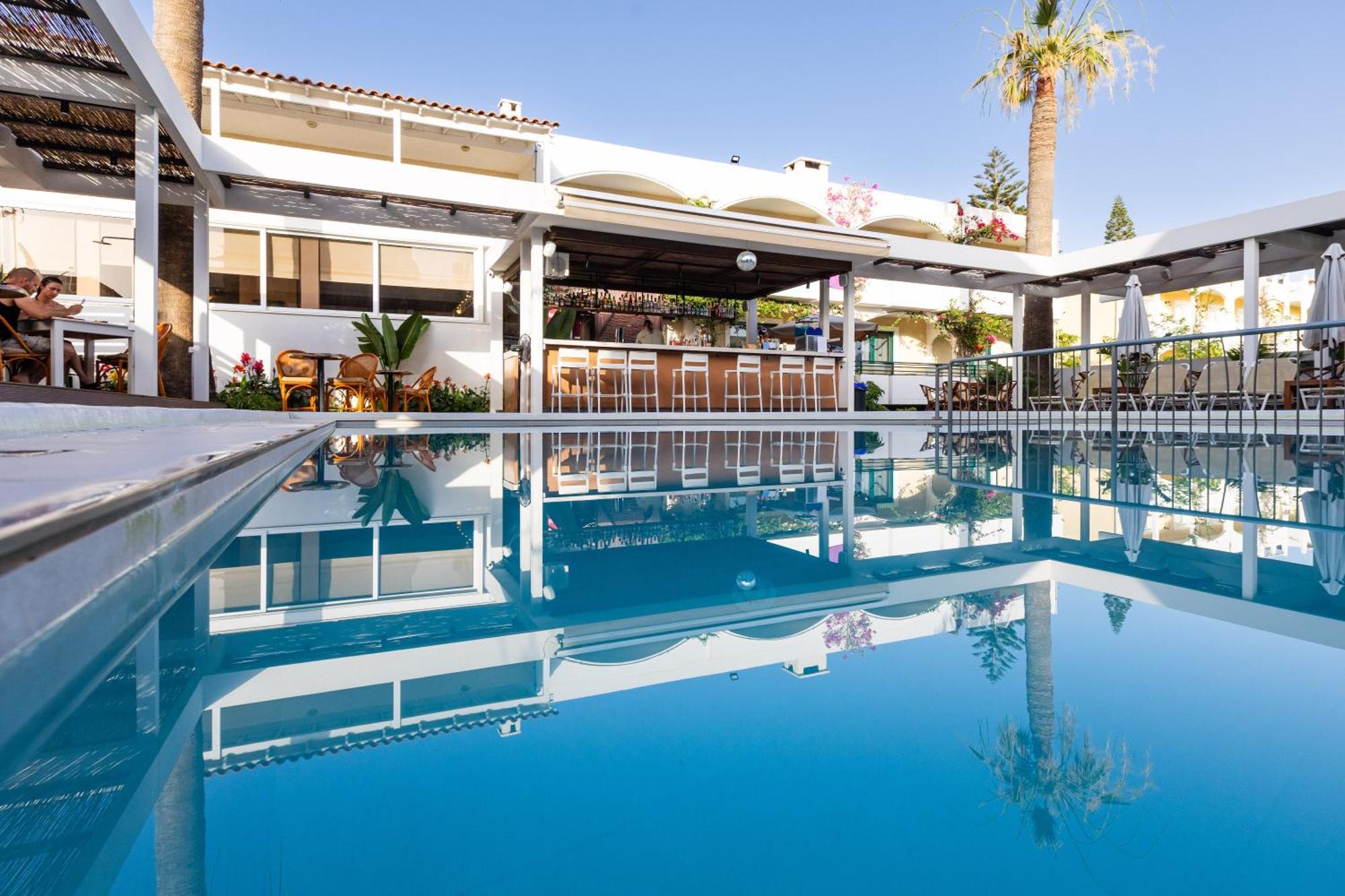 Trefon Hotel Apartments And Family Suites Platanes  Exteriör bild