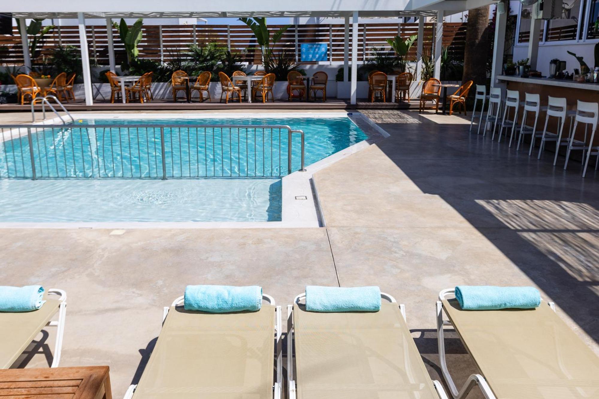 Trefon Hotel Apartments And Family Suites Platanes  Exteriör bild